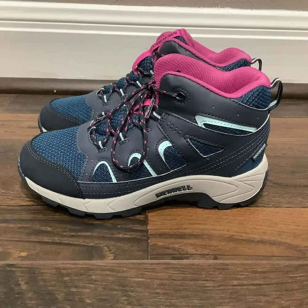 Merrell Kids Size 4 Oakcreek Mid Waterproof Hiking Boots